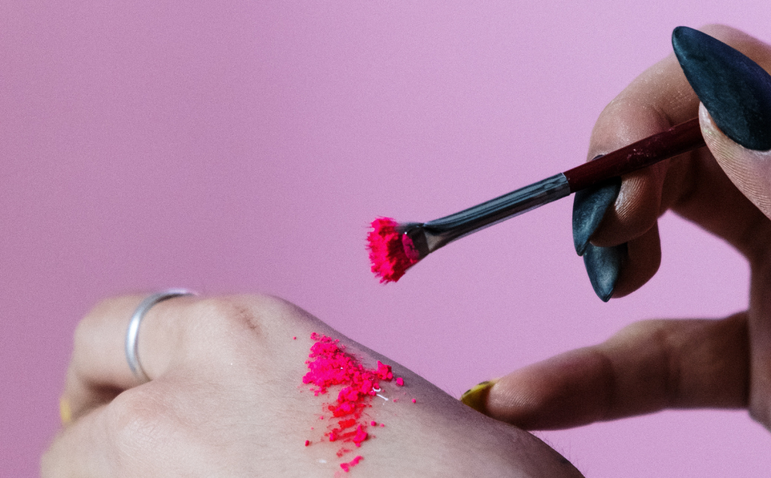 Everything you need to know about removing dip powder nails