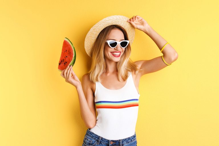 Cómo tener un pelo sano y brillante este verano con ayuda de Booksy