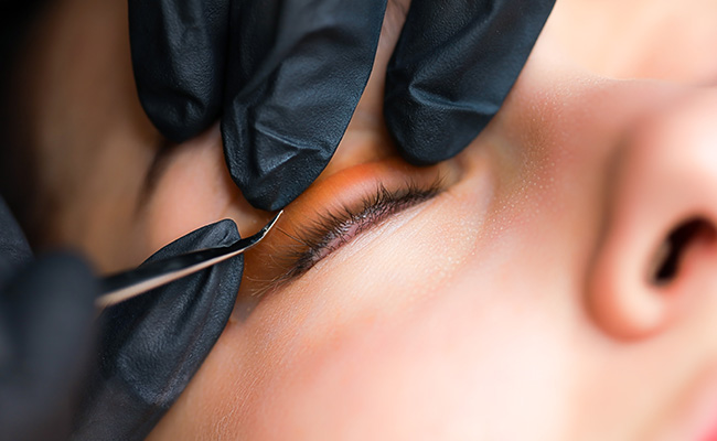 Lash lamination