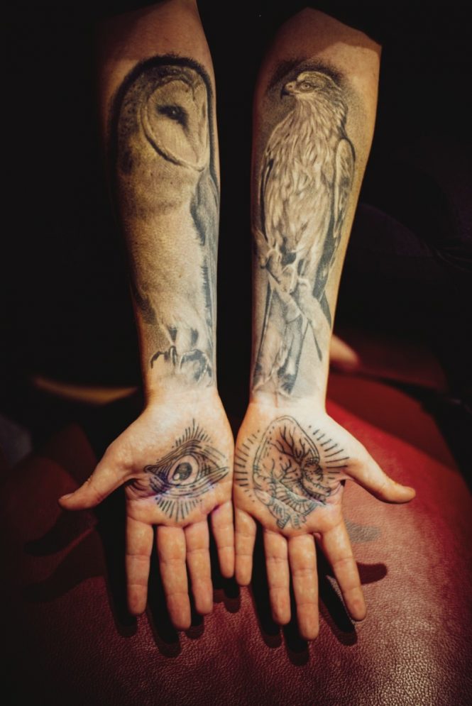 Hyper-realistic men's tattoo