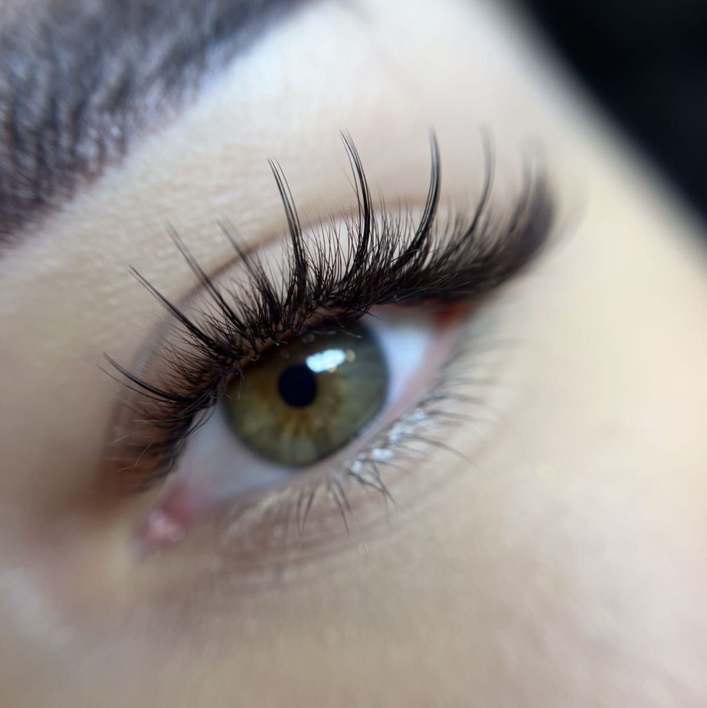 KRAMER lashes&brows - Warszawa — Efekt Kim