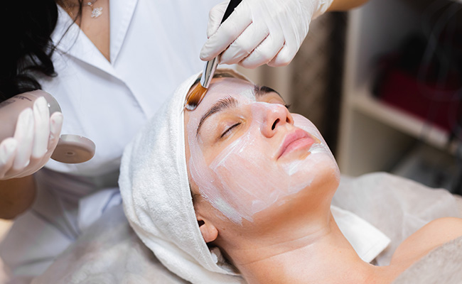 hydrating pre-wedding facial treatment