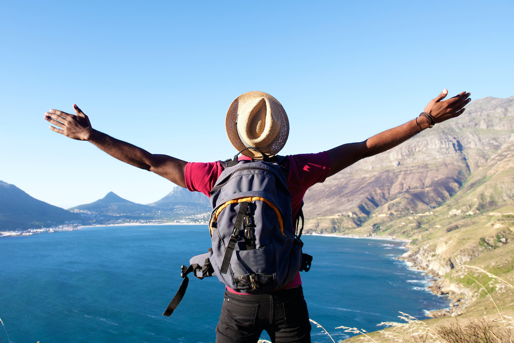 Grooming While Traveling: Your Toolkit on the Go