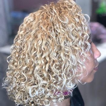 The Curl Whisperer of Chicago