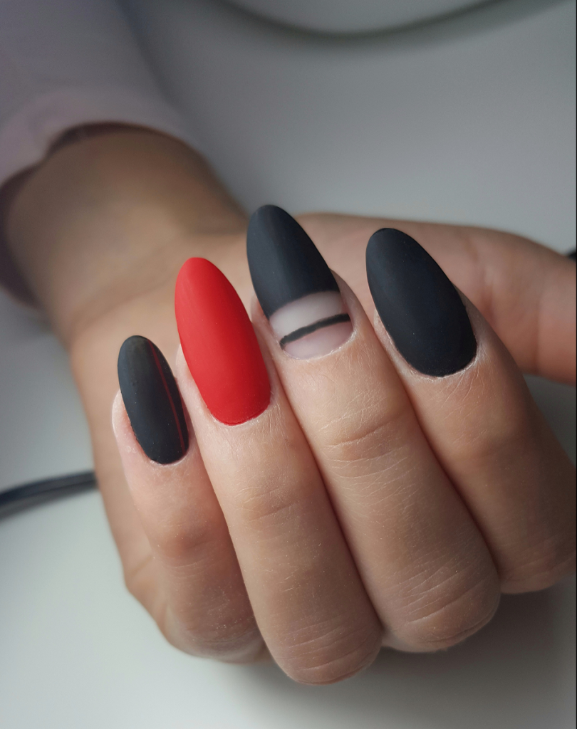 Negative space - paznokcie