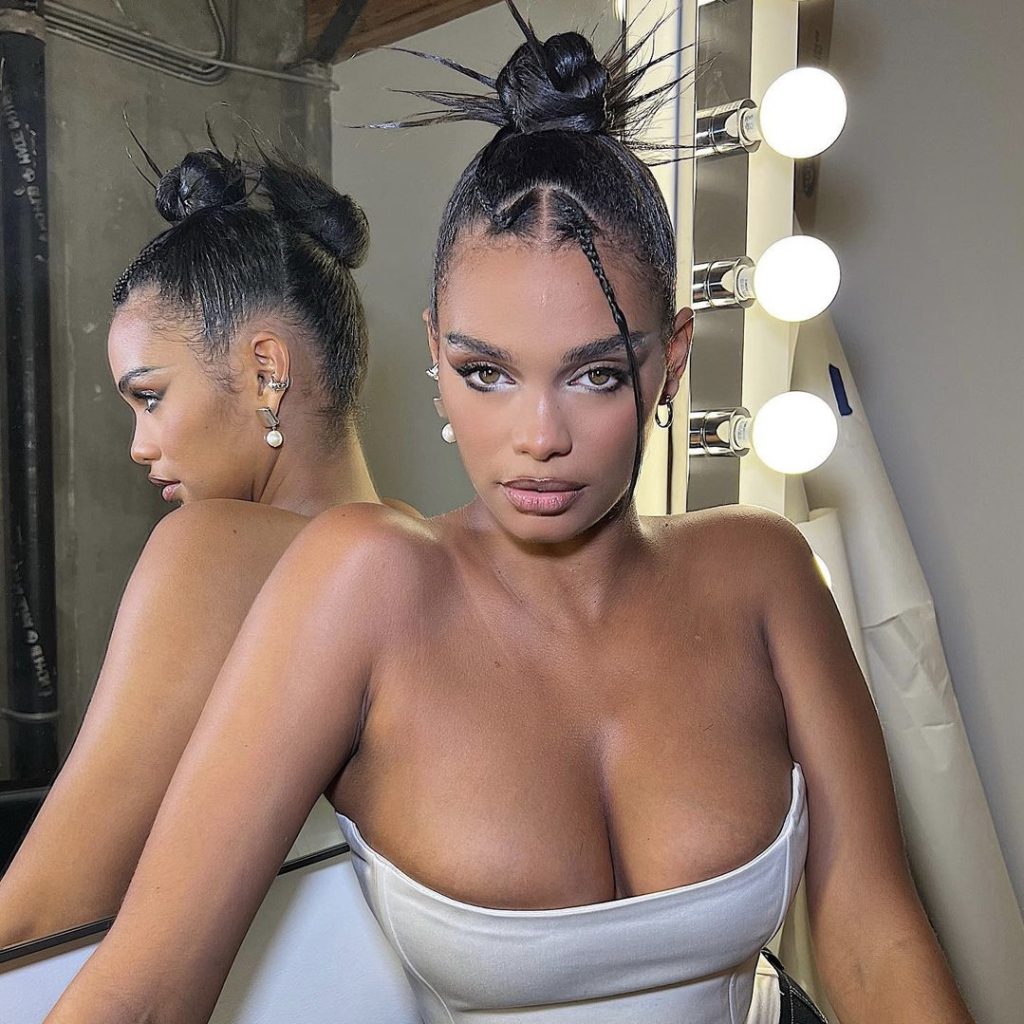Fryzury letnie - Sleek hair