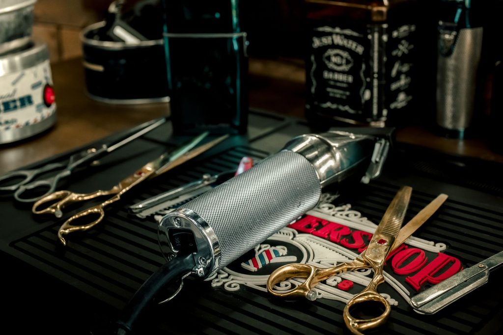 Best Barbershops Near Me in Tampa, FL (2026 Guide)